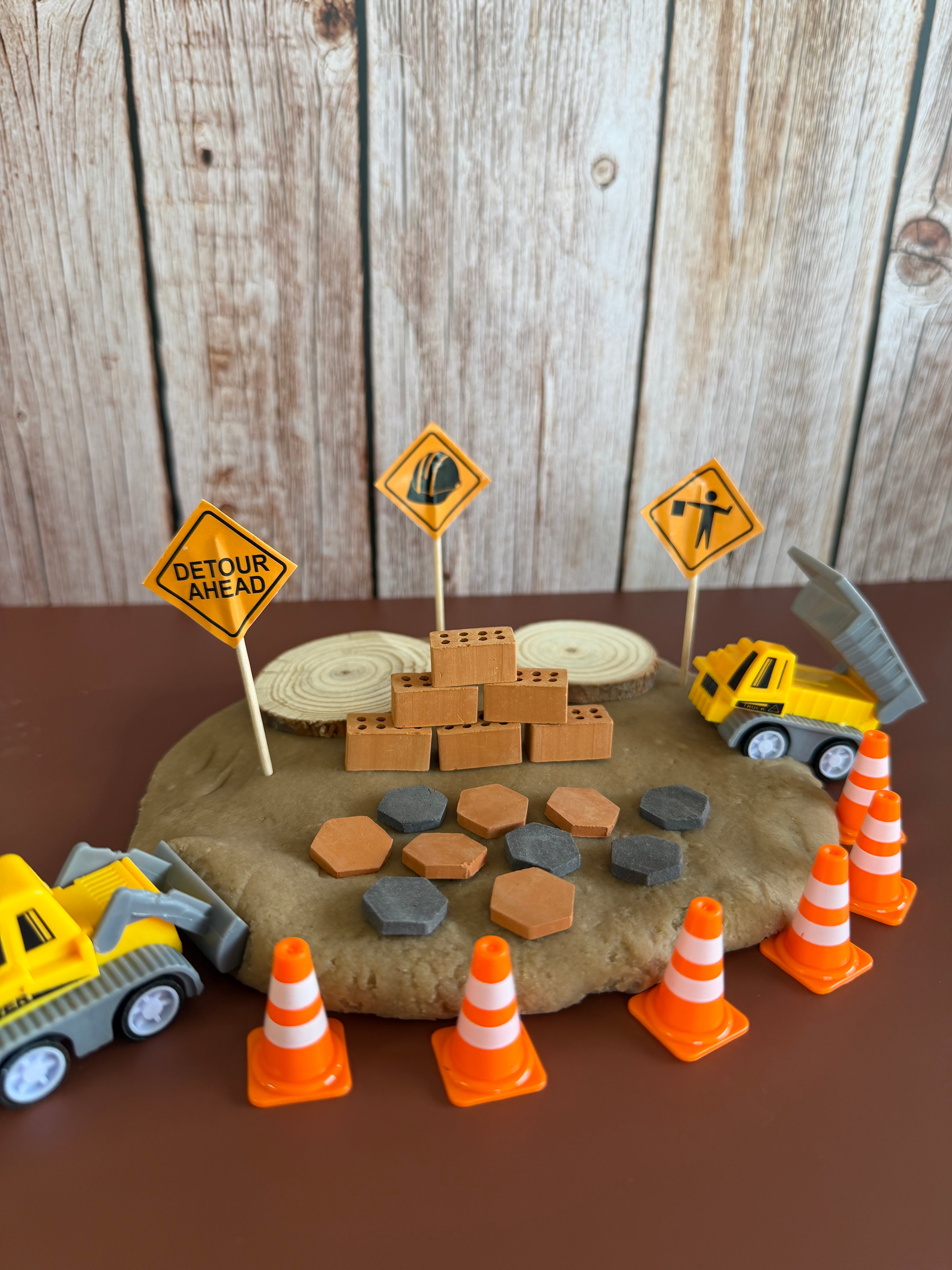 Little Builders Play Jar 🚧👷🏼🧱